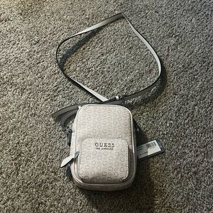 Guess crossbody bag